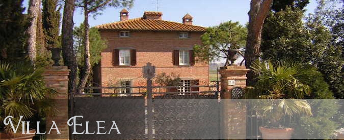 ingresso villa con piscina  Umbria